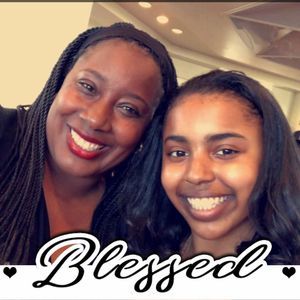 Meet your Posher, Latoya